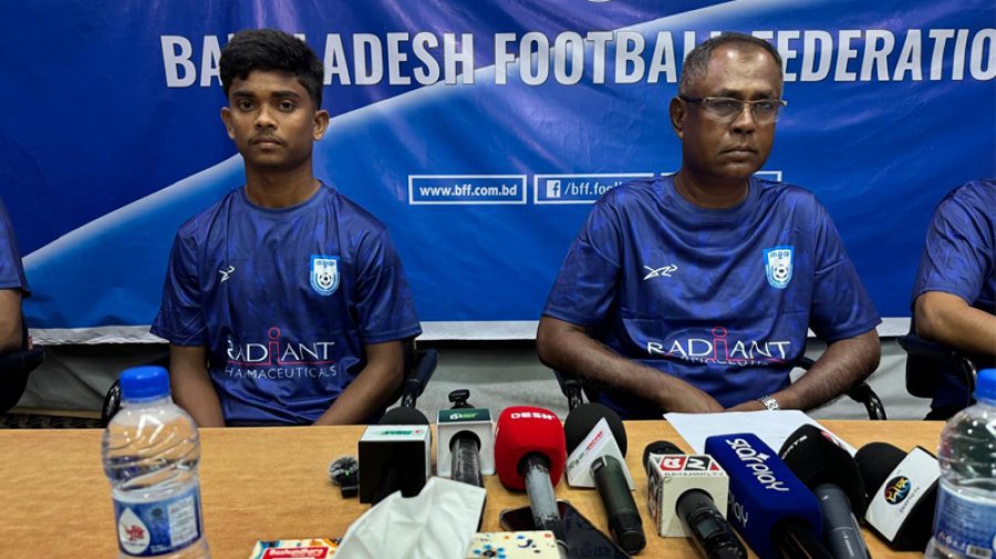 শিরোপা জয়ের স্বপ্ন নিয়ে শ্রীলঙ্কায় যাত্রা